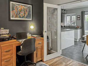 Photo 13- click for photo gallery